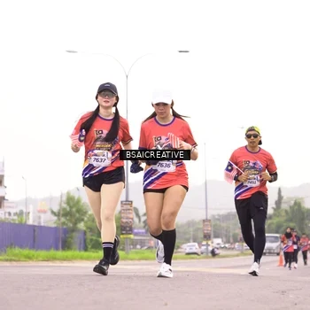 Runner Photo 6003745