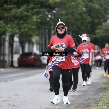 Runner Photo 6003754