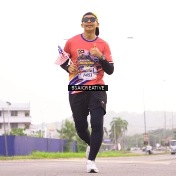 Runner Photo 6003777