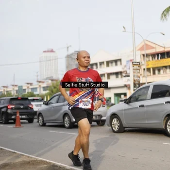 Runner Photo 6003779