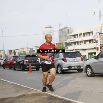 Runner Photo 6003780