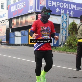 Runner Photo 6003794