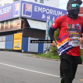 Runner Photo 6003797