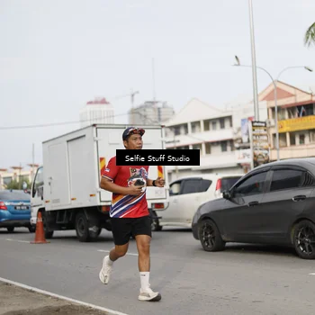 Runner Photo 6003845