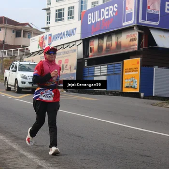 Runner Photo 6003851