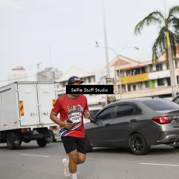 Runner Photo 6003875