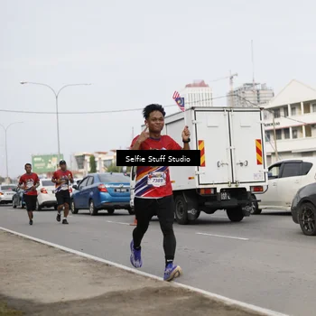 Runner Photo 6003878