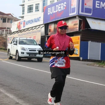 Runner Photo 6003888