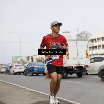 Runner Photo 6003898