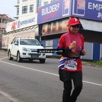 Runner Photo 6003899