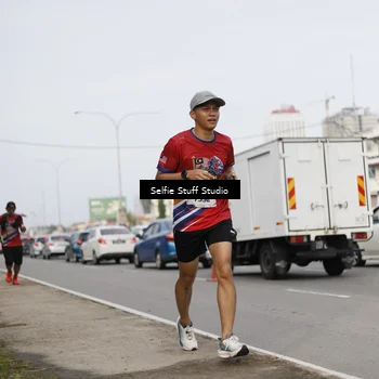 Runner Photo 6003901