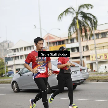 Runner Photo 6003917
