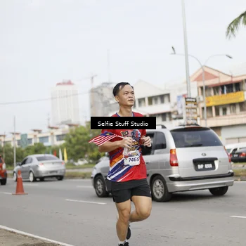 Runner Photo 6003944