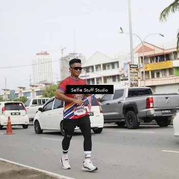 Runner Photo 6003960