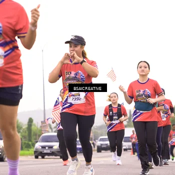Runner Photo 6003981