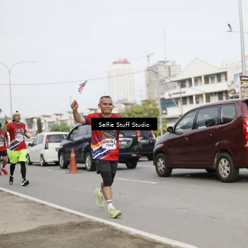 Runner Photo 6004000