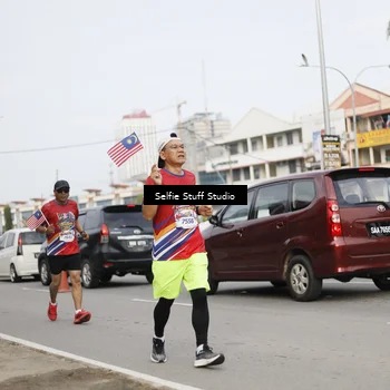 Runner Photo 6004004