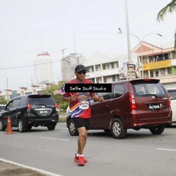 Runner Photo 6004009