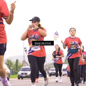 Runner Photo 6004014