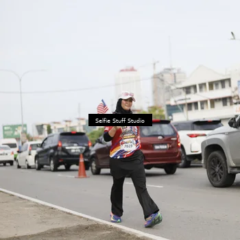 Runner Photo 6004035