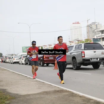 Runner Photo 6004041