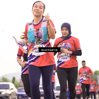 Runner Photo 6004062