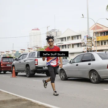 Runner Photo 6004073