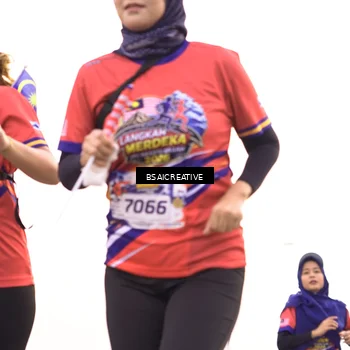 Runner Photo 6004078