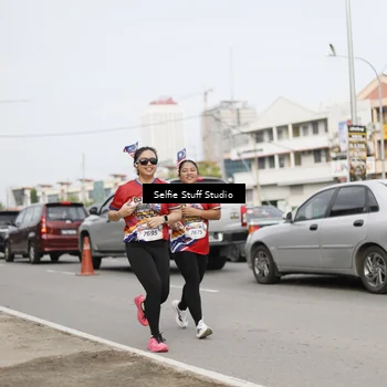 Runner Photo 6004086