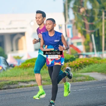 Runner Photo 6004093