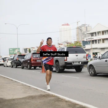 Runner Photo 6004098