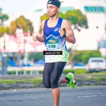 Runner Photo 6004110