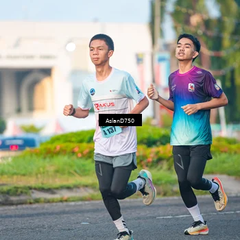 Runner Photo 6004115