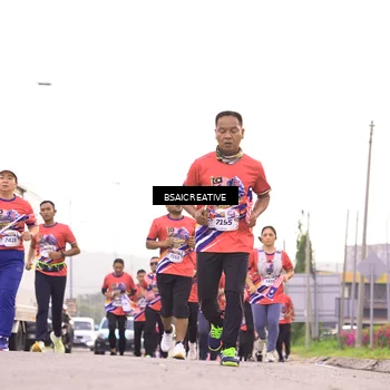 Runner Photo 6004149