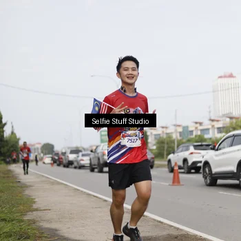 Runner Photo 6004150
