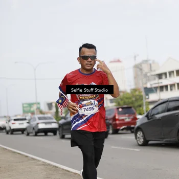 Runner Photo 6004160