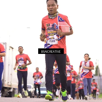Runner Photo 6004166