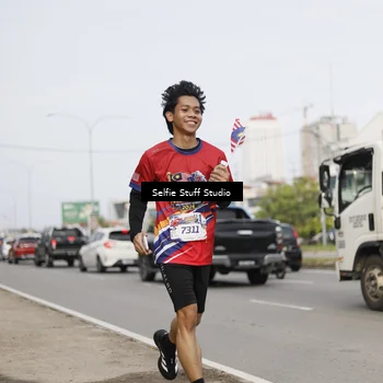 Runner Photo 6004171