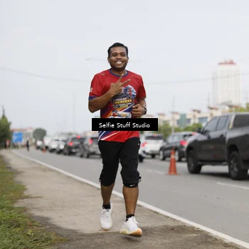Runner Photo 6004174