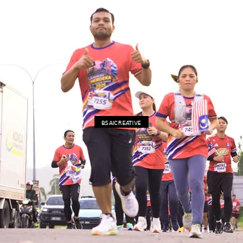 Runner Photo 6004201