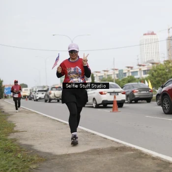 Runner Photo 6004203