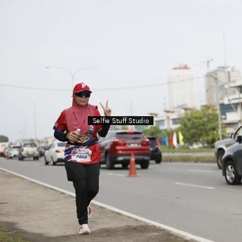 Runner Photo 6004216