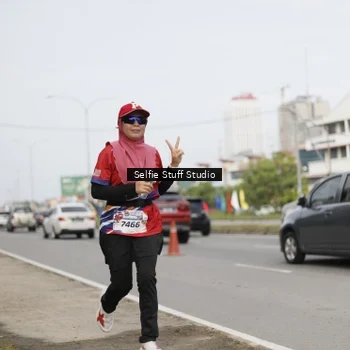 Runner Photo 6004218