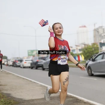 Runner Photo 6004230