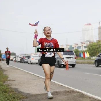 Runner Photo 6004231