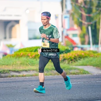 Runner Photo 6004232
