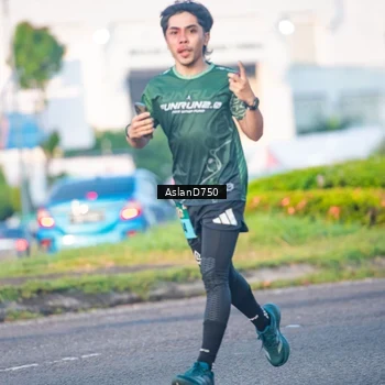 Runner Photo 6004234