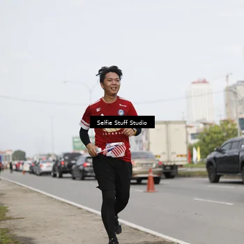 Runner Photo 6004247