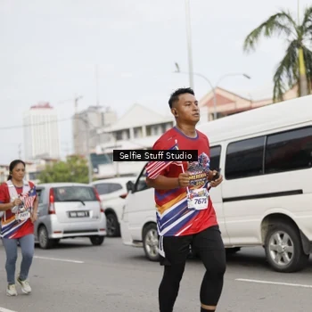 Runner Photo 6004265