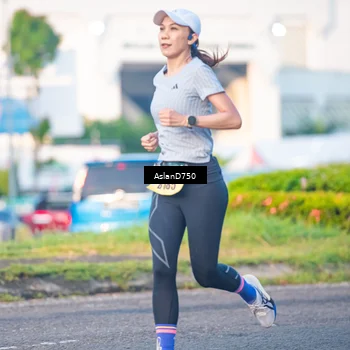 Runner Photo 6004270
